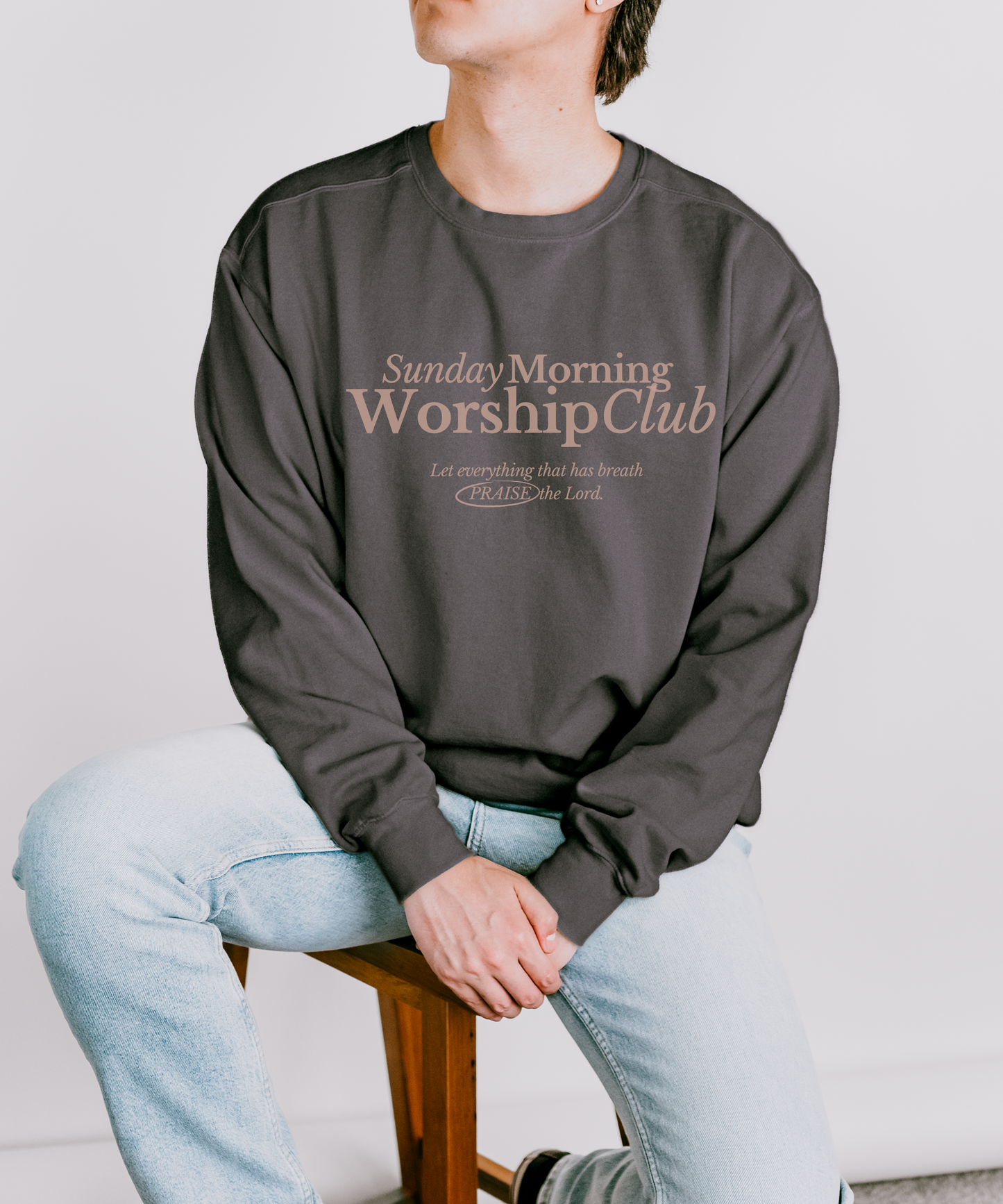Sunday Worship Club Pullover